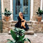 خونه و محل زندگی دنج فاطیما بهارمست، نغمه سریال ازسرنوشت به سبک خونه های شیراز با چیدمان گیاه پرنده بهشتی+عکس