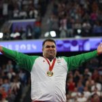 قویترین مرد پارا وزنه‌برداری جهان وارد اهواز شد