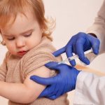 ضرورت واکسیناسیون به‌موقع کودکان: مراقبت‌ها و نکات مهم پس از تزریق