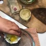 فیلم طرز تهیه کوکی شکلاتی ترک دار خانگی