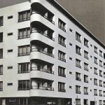 اثر مشترک یاکوبوویتز و هانس شارون؛ آپارتمان مدرنیستی برلین همچنان می‌درخشد (+عکس)