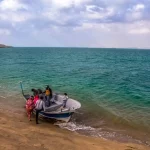 تعطیلی کامل سفرهای دریایی به جزیره هنگام در روزهای ۲۵ و ۲۶ آذر