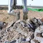 ربات OLi کمپانی LimX چین؛ راه‌ رفتن روی ناهموارترین زمین‌ها! + فیلم